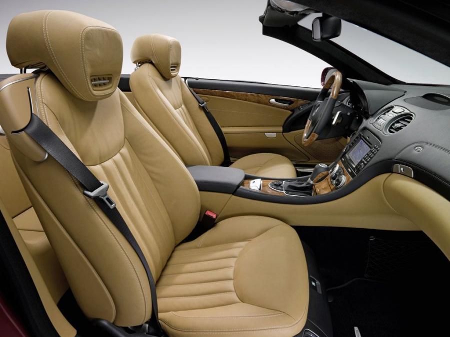  Mercedes-Benz SL-Class 2009 года  (фото 2 из 234)
